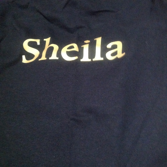 NEW Good Morning Gorgeous (Sheila) Custom Tee Shirt - Picture 2 of 2